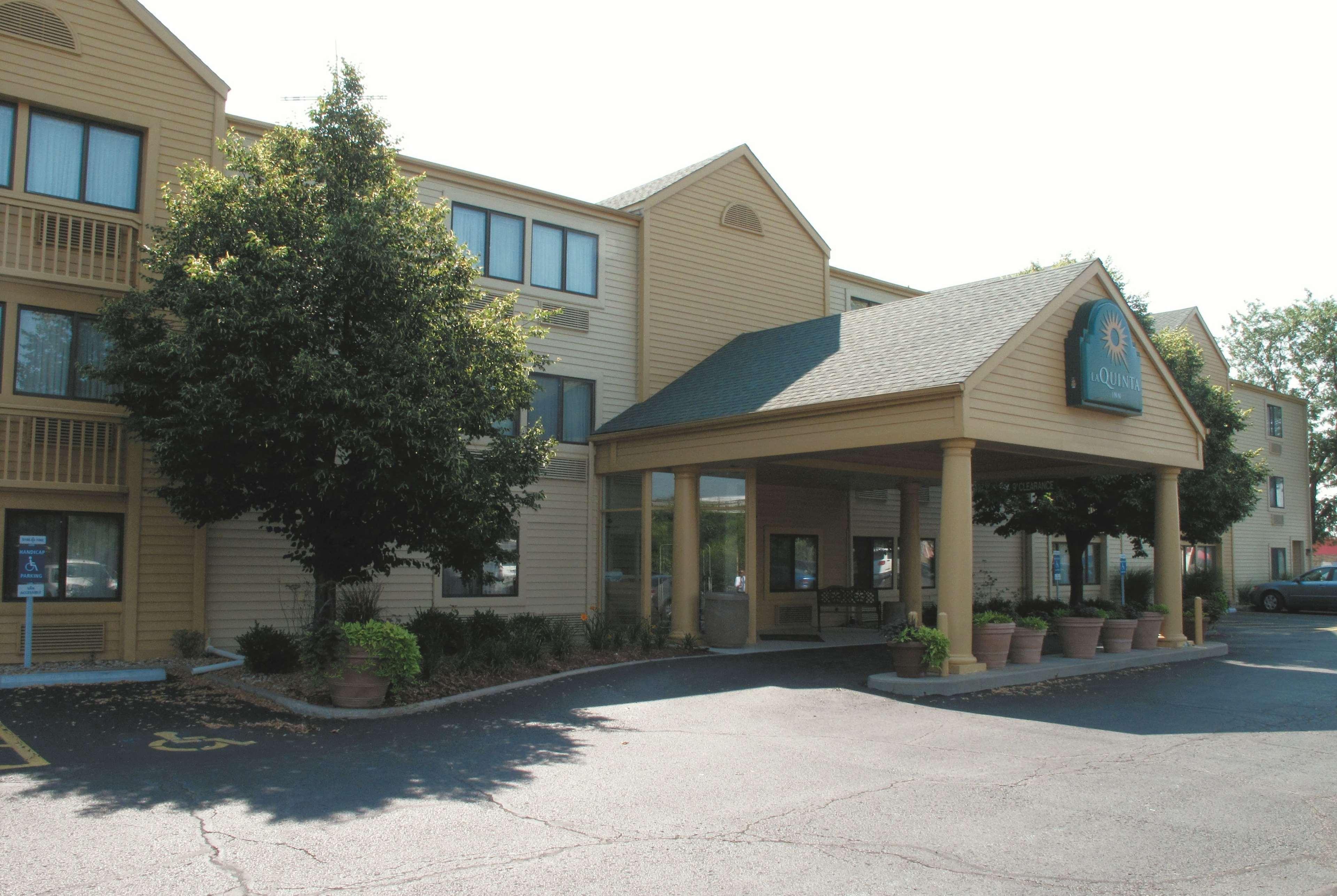 La Quinta Inn By Wyndham Kansas City North North Kansas City Bagian luar foto