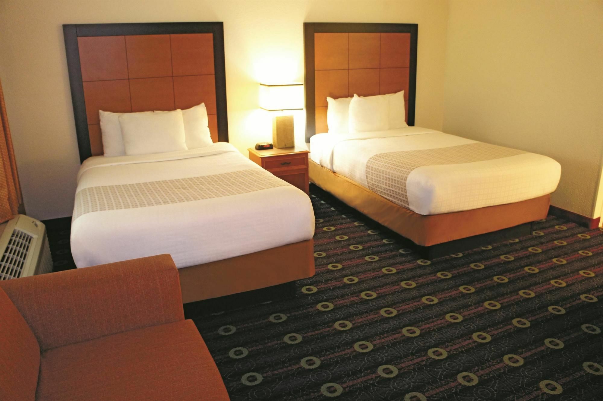 La Quinta Inn By Wyndham Kansas City North North Kansas City Bagian luar foto